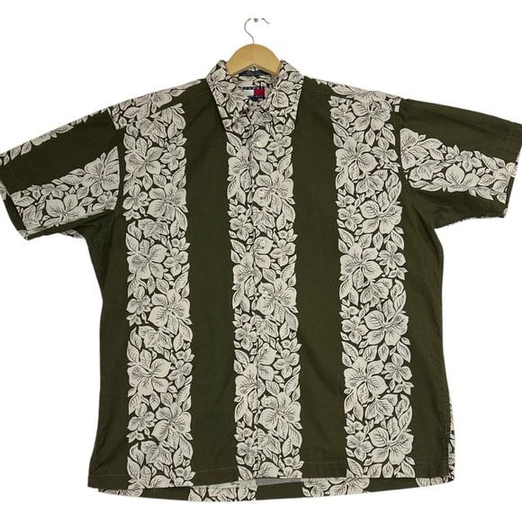 Tommy Hilfiger Hawaiian short sleeve Tiki floral size medium - Picture 2 of 13